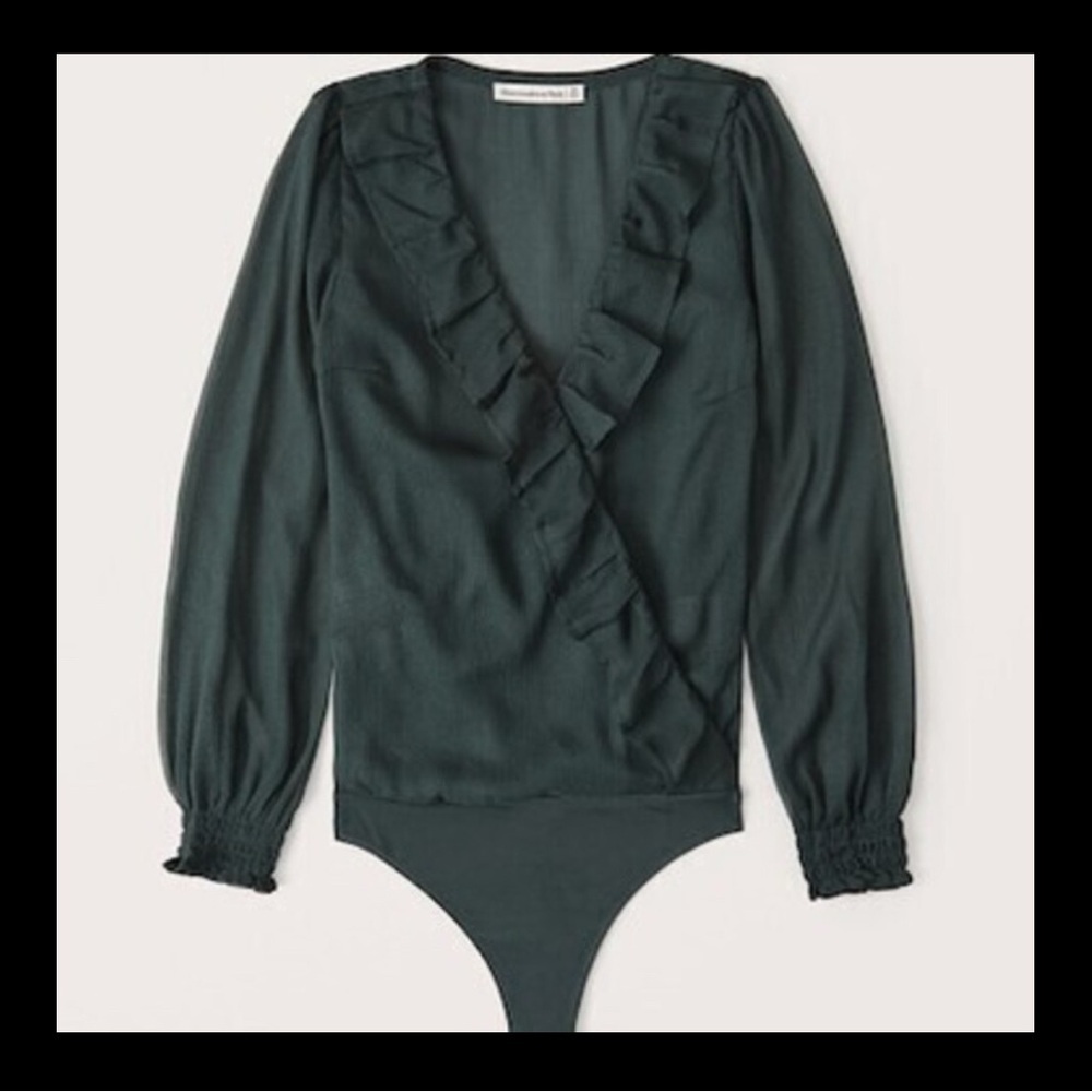 Abercrombie & Fitch Long-Sleeve Ruffle Chiffon Bodysuit Size Medium